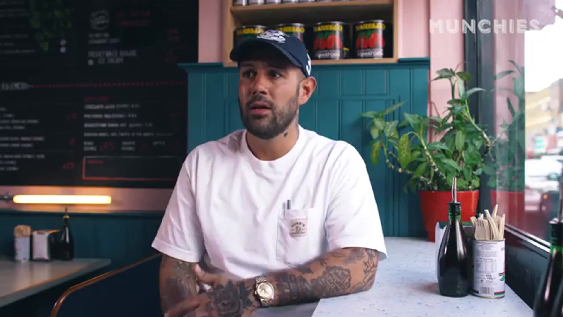 'Video thumbnail for Marmite Pizza in London - The Pizza Show: Extra Slice'