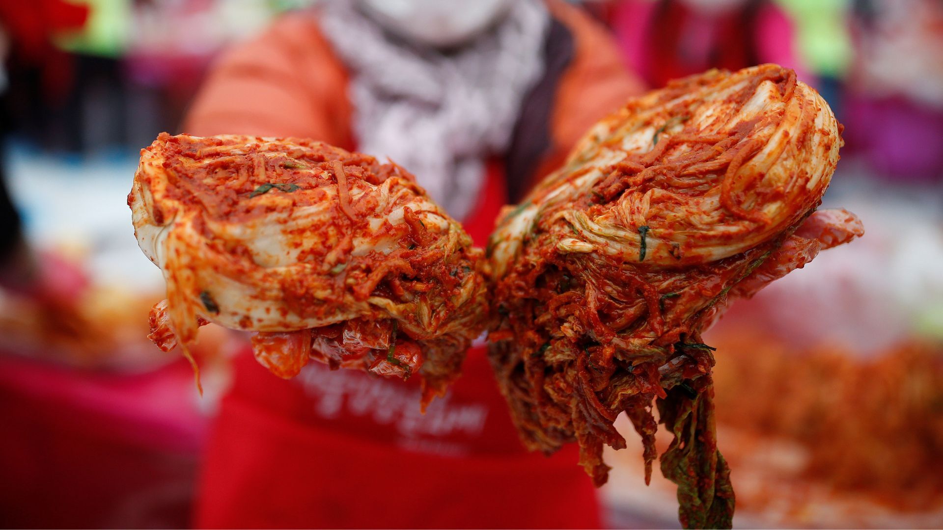 Video thumbnail for South Korea’s kimchi industry squeezed by cheap imports, climate change