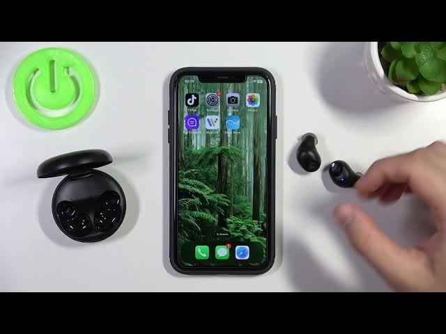 Video thumbnail for How to Pair Motorola Moto Buds 250 with iPhone?