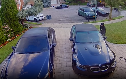 Video thumbnail for People caught on camera going through vehicles in Farmingdale