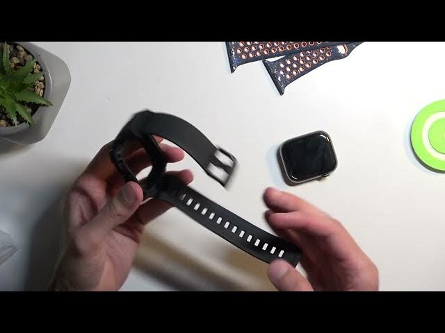 Video thumbnail for APPLE Watch 9 Unboxing and Apply Spigen Case
