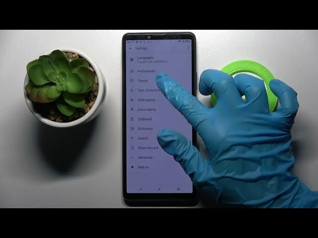 Video thumbnail for How to Turn On / Turn Off the Automatic Typing Correction on the SONY Xperia 10 III