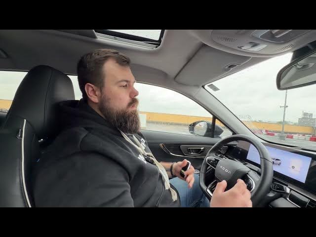 Video thumbnail for OMODA 5 EV – 5 things worth knowing