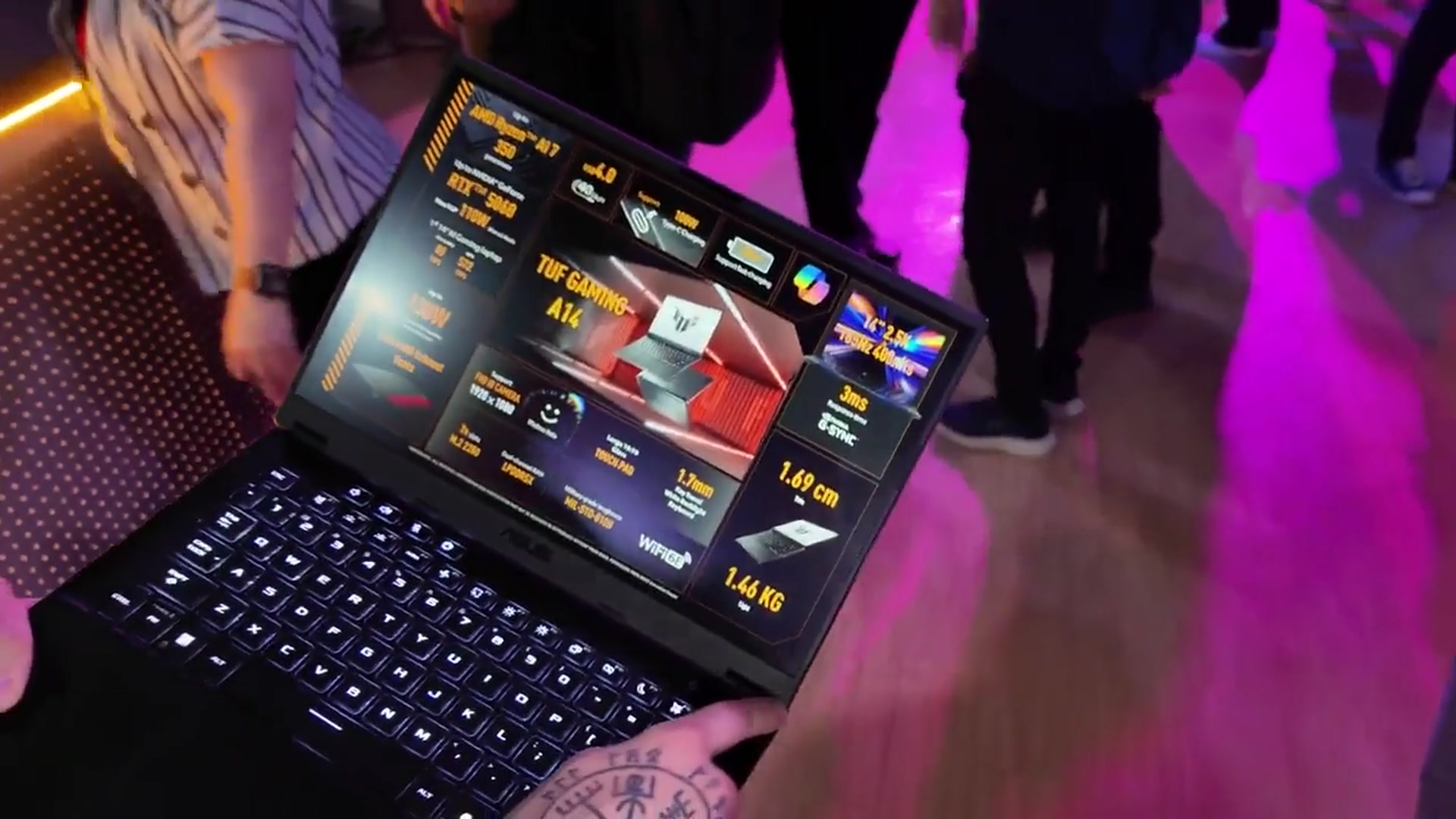 'Video thumbnail for Asus TUF A14 2025 - Gaming Laptop Review'