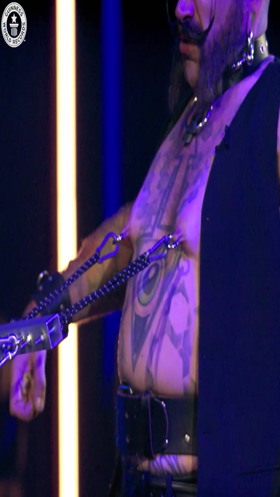 Video thumbnail for Heaviest vehicle pulled by the nipples