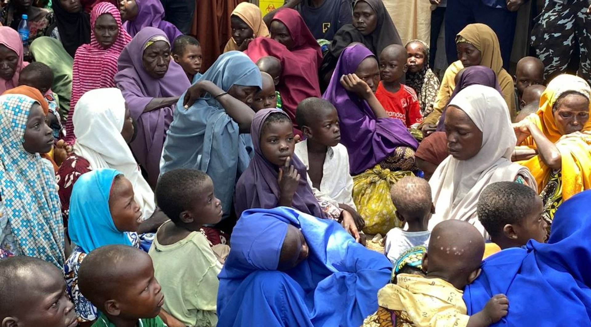 Video thumbnail for More than 300 captives freed in Nigerian military rescue operation