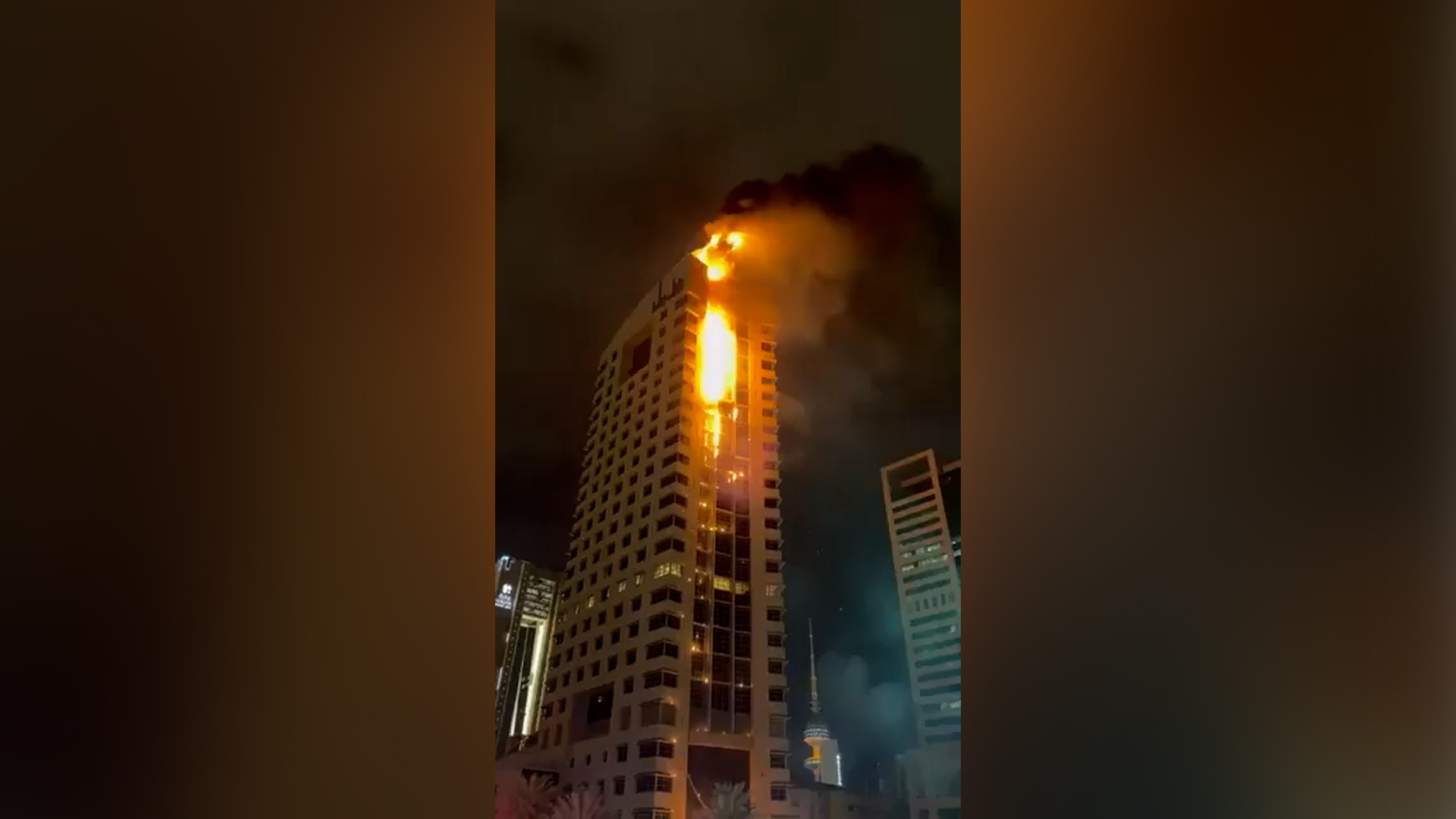 Video thumbnail for Flames engulf Kuwaiti high-rise amid Iranian drone strikes