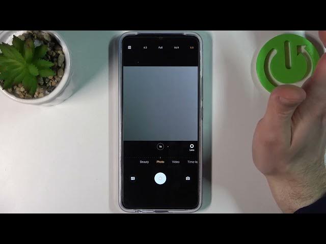 Video thumbnail for How to Change Photo Aspect Ratio on VIVO Y01 - Switch between 4:3 and 16:9 Photo Sizes on VIVO
