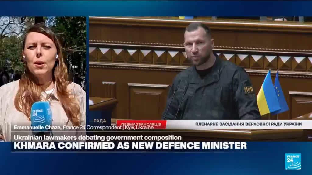 Video thumbnail for Ukraine MPs approve new defence minister after divisive reshuffle