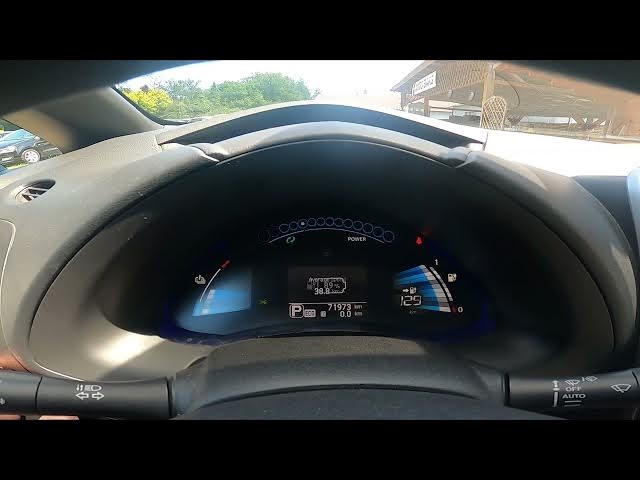Video thumbnail for How to Adjust Outside Temperature Display in Nissan Leaf ( 2011 - 2017 )