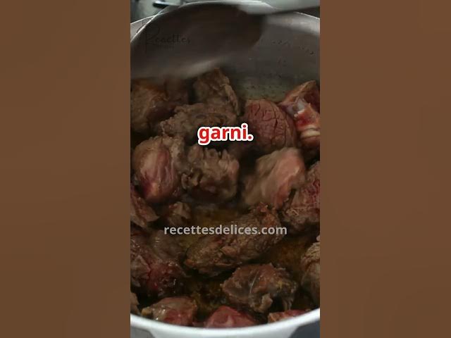 Video thumbnail for Recette Facile de la Blanquette de Veau