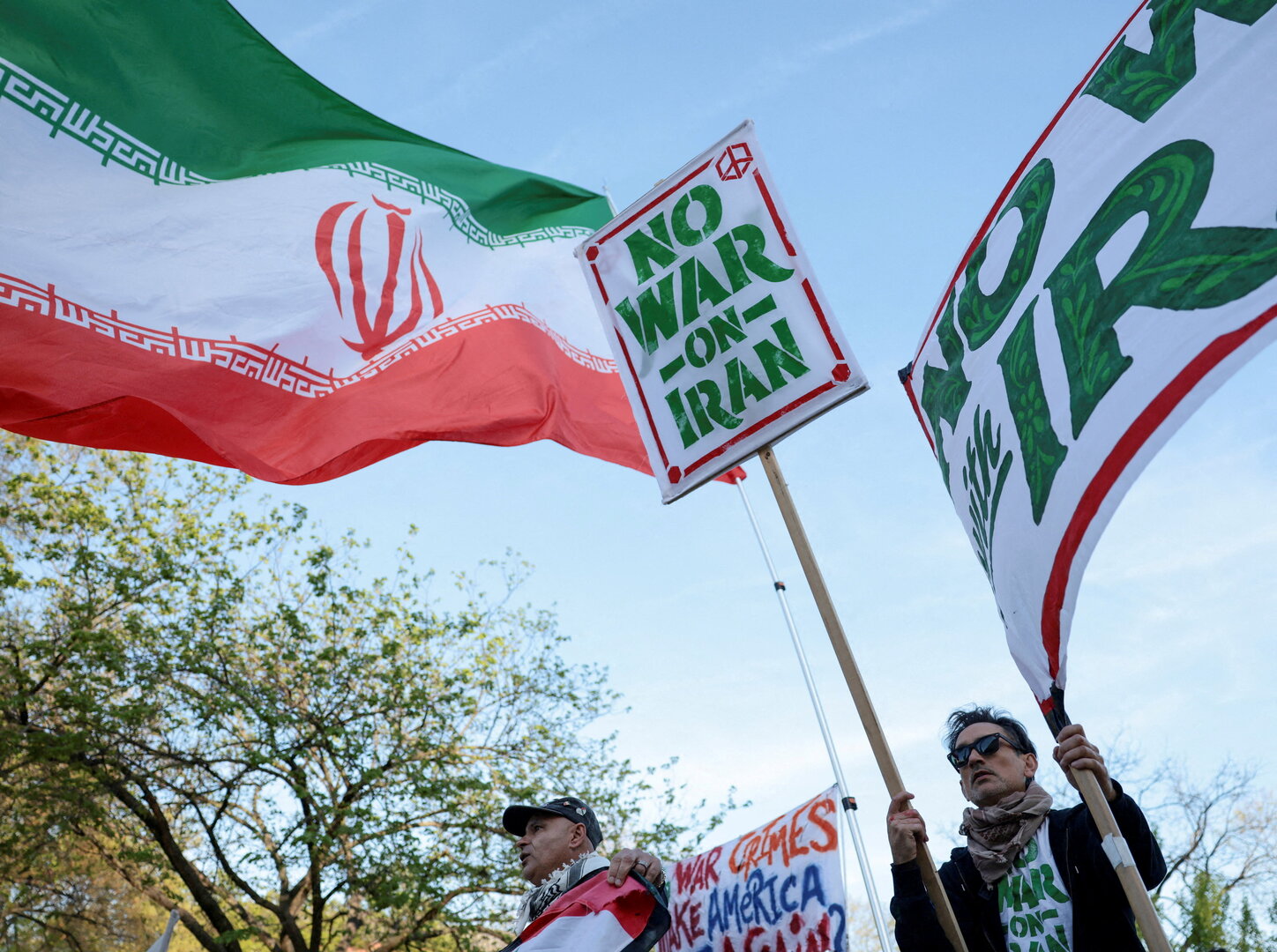 Video thumbnail for US says Iran nuclear talks begin after framework deal signing