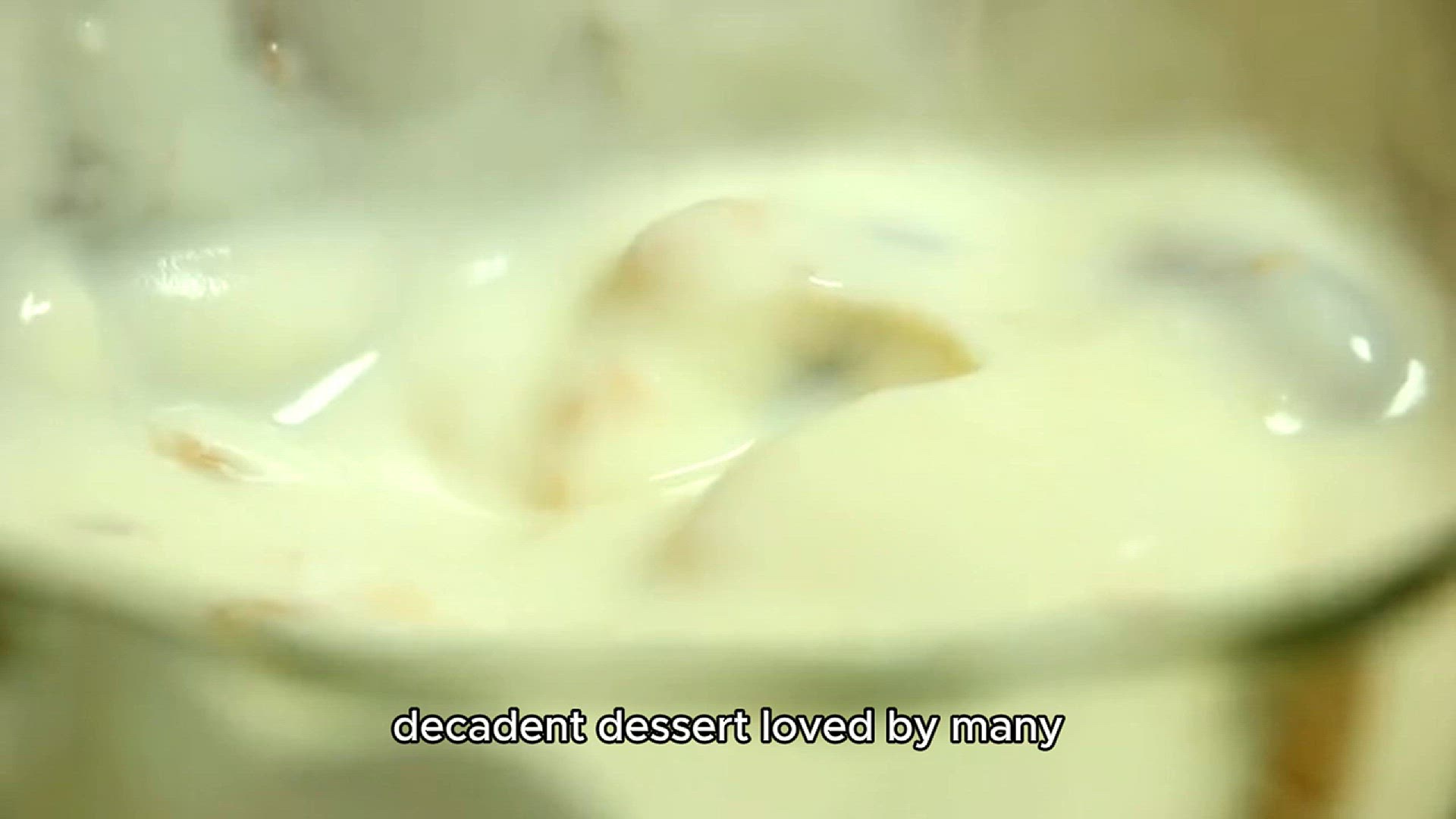 Video thumbnail for Magnolia Bakery Banana Pudding Recipe