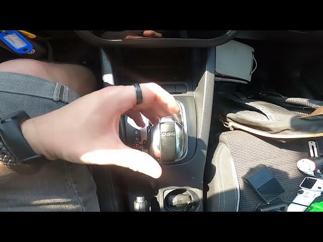 Video thumbnail for How to Manage Automatic Gearbox in Volkswagen Scirocco III ( 2008 - 2017 ) - Change Gear