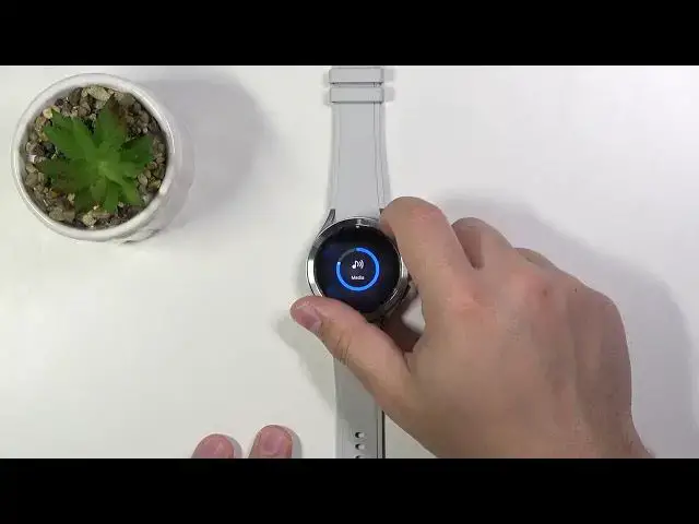 'Video thumbnail for How to Adjust Sound Volume on Galaxy Watch 4 – Increase/Decrease Volume of Sounds'