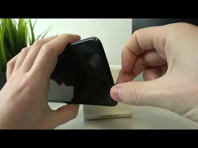 'Video thumbnail for MOTOROLA Razr 2022 - Does It Have Dual Sim?'