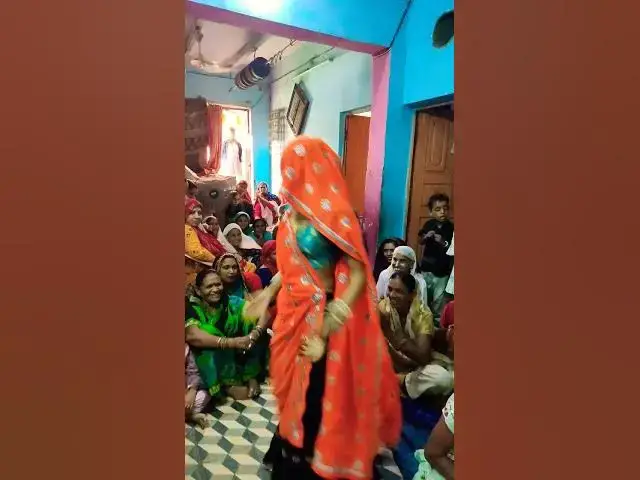 Video thumbnail for ये हे असली मीना संस्कृति पूरा बदन ढका हुआ, मस्त डांस#trending #viral #डांस #happy_lokgeet #shorts