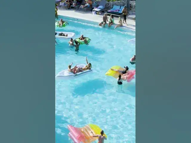 Video thumbnail for Guide to Beach Club at Bimini: https://vvinsider.com/guides-and-faqs/guide/the-beach-club-at-bimini/
