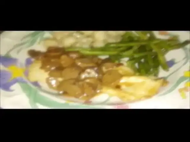 Video thumbnail for Chicken Marsala with Gnocchi