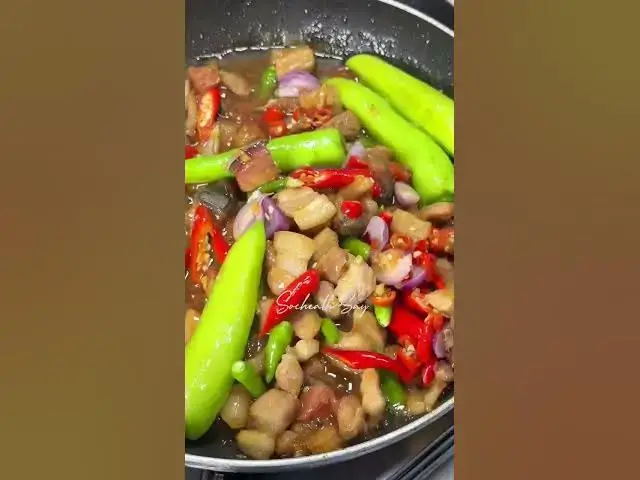 'Video thumbnail for របៀបឆាផ្អកសាច់បីជាន់អោយឆ្ងាញ់'