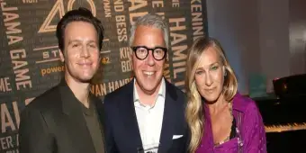 'Video thumbnail for Video: Sarah Jessica Parker and Jonathan Groff Host New 42 Studios Celebration'