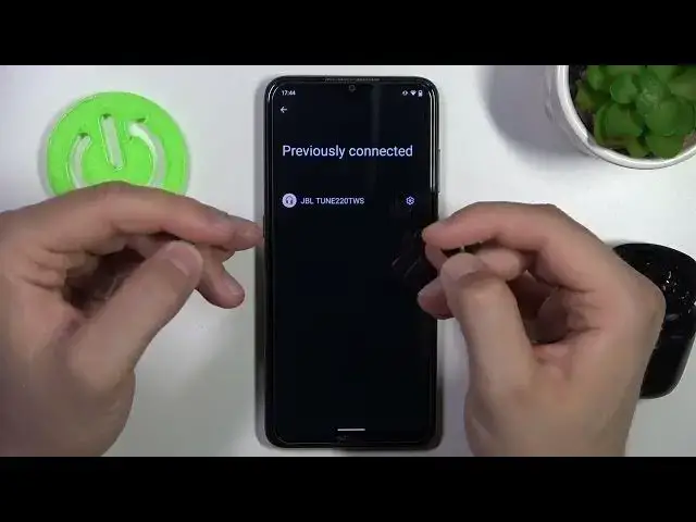 Video thumbnail for How to Manually Power Off JBL Tune 220 TWS?