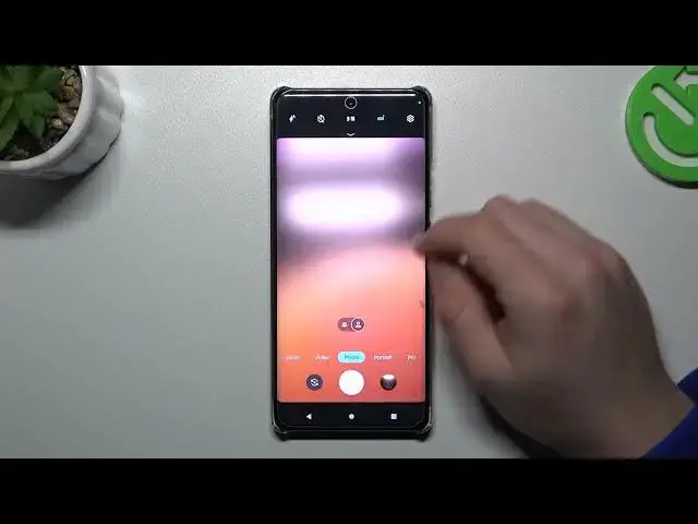 'Video thumbnail for How To Change Photos Aspect Ratio In Motorola Edge 40 Pro'