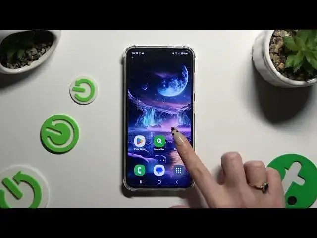 'Video thumbnail for How to Enable Easy Mode on SAMSUNG Galaxy S24 - Disable Easy Mode'