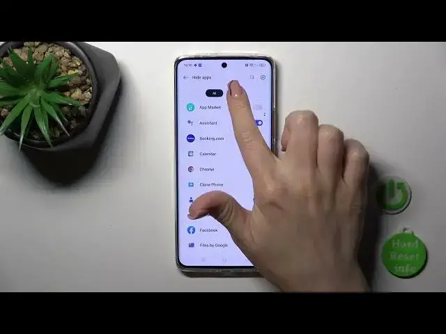 'Video thumbnail for How to Hide Apps on REALME 11 Pro'