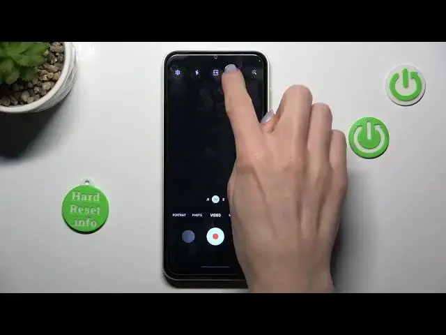 'Video thumbnail for How to Change Video Resolution on Samsung Galaxy M04?'