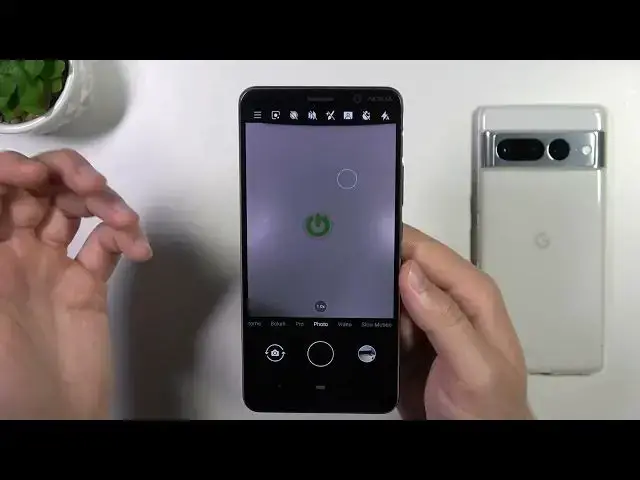 'Video thumbnail for How to Adjust Camera Brightness on Nokia 9 PureView?'