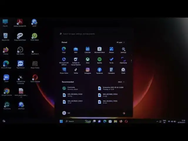 Video thumbnail for How to Pair AirPods Pro 2 USB C with Windows PC?