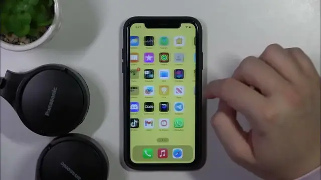 Video thumbnail for How to Pair Panasonic RB HF420B with iPhone?