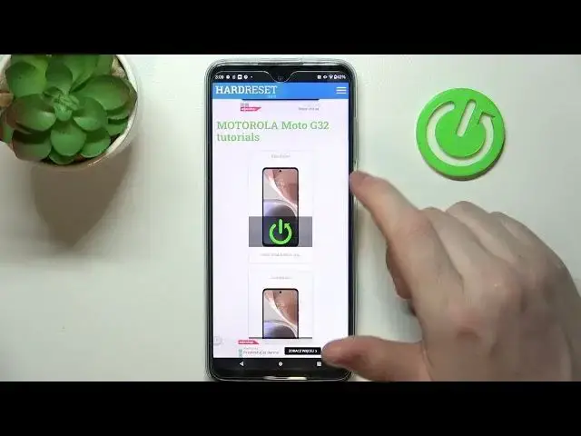 Video thumbnail for Does the MOTOROLA Moto G32 Phone Have a Gorilla Glass Screen Protection? Let's Find Out!