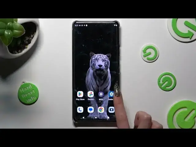 'Video thumbnail for How to Turn On/Off Location on Motorola Edge X40?'