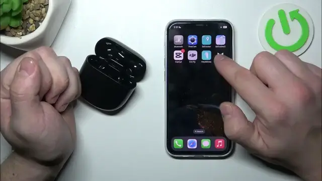 Video thumbnail for How To Run Earbuds Fit Test on Bose QuietComfort Earbuds II