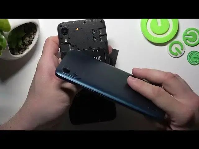 'Video thumbnail for Does Nokia C12 Have an SD Card Slot / Can I Extend My Storage Memory'