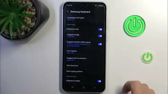 Video thumbnail for How to Turn On & Turn Off the Emoji Suggestions on SAMSUNG Galaxy S23 FE