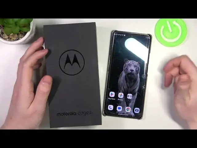 'Video thumbnail for Is There Charger Included With Motorola Edge 40 Pro ? | Should You Buy Separate Charger ?'