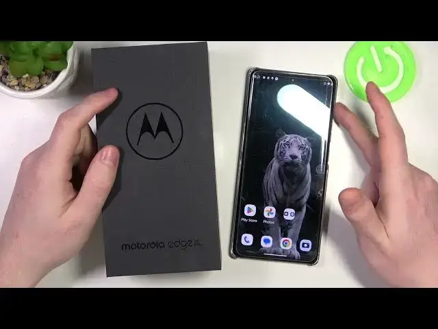 'Video thumbnail for Does Motorola Edge 40 Pro Come With USB Cable | Unboxing Video'