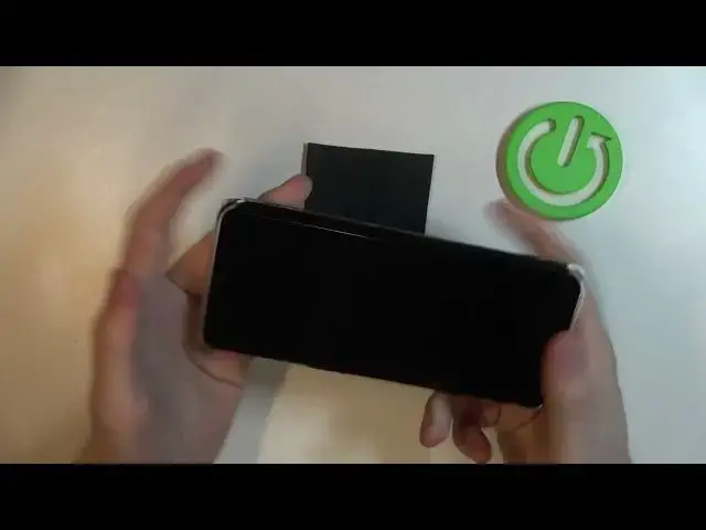 Video thumbnail for Check Size of Infinix Smart 6 HD - Smartphone Size Demonstration