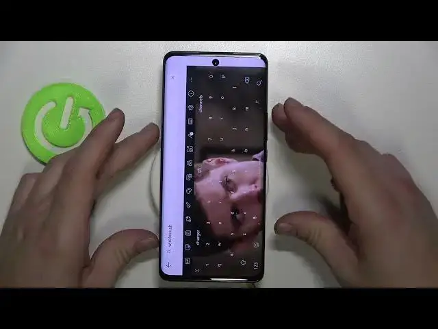 Video thumbnail for Does HUAWEI NOVA 9 Support Wireless Charging - Device Charging