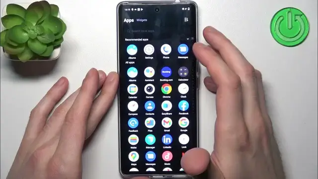 Video thumbnail for How to Take a Screenshot on VIVO T2 Pro