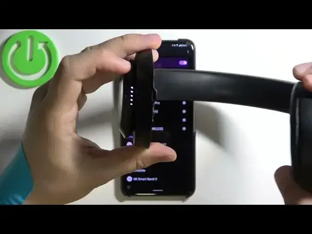 Video thumbnail for How to Enter Pairing Mode in Beats Studio 3?