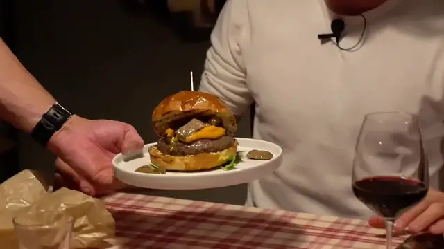 Video thumbnail for Osteria all'Ombra del Pino |  Viale Felice Cavallotti