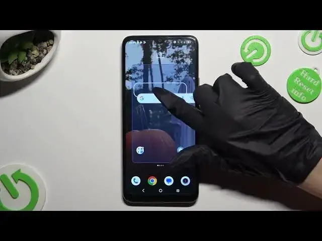 'Video thumbnail for Removing Google Search Bar on Your TCL 406 Home Screen'