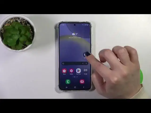 Video thumbnail for How to Install iPhone Keyboard on SAMSUNG Galaxy S24 - Use Green Apple Keyboard App