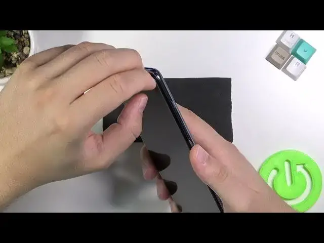 Video thumbnail for How to Remove Tempered Glass from OnePlus Nord 2 – Uninstall Screen Protector