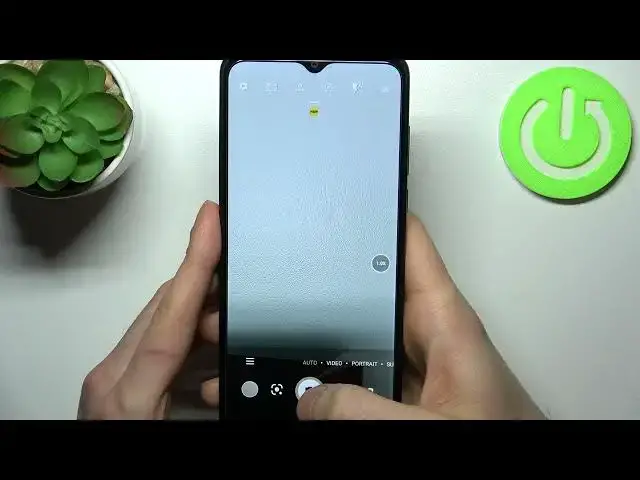 'Video thumbnail for TCL 306 - How To Take Burst Shot'