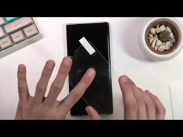 Video thumbnail for How to Apply Screen Protection on GOOGLE Pixel 6 - Install Screen Protection